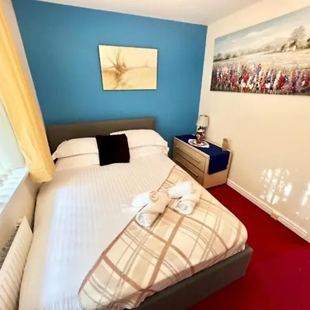 Quiet 2Bedroom Home-Garden-Parking-Family Friendly Swansea Exterior photo